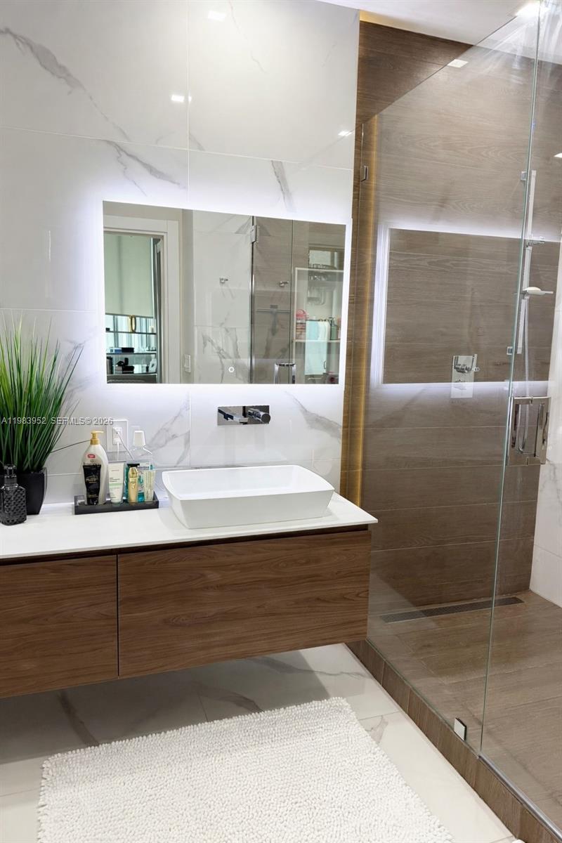 Photo of 2100 Van Buren St  #214, Hollywood, Florida, 33020 - 