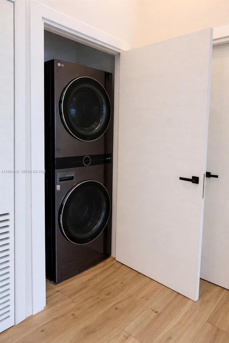 Photo of 2100 Van Buren St  #214, Hollywood, Florida, 33020 - 