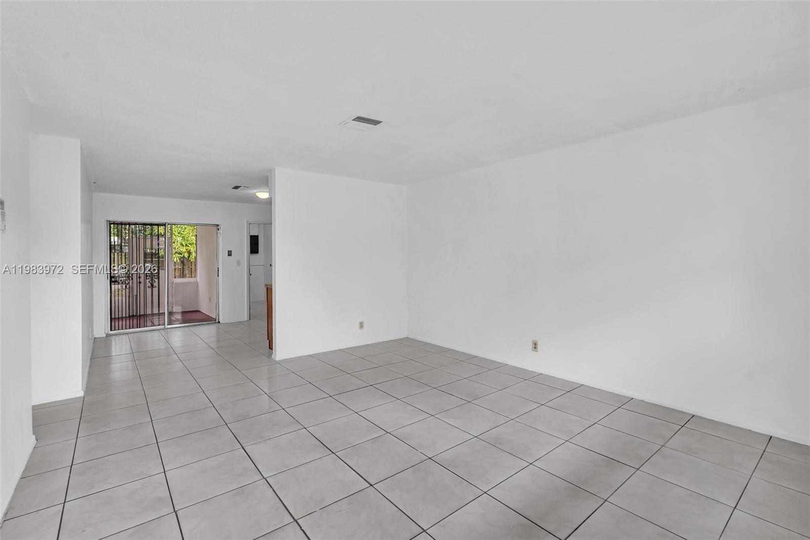   /  1942 sq. ft. $ 2026-03-16 0 Photo