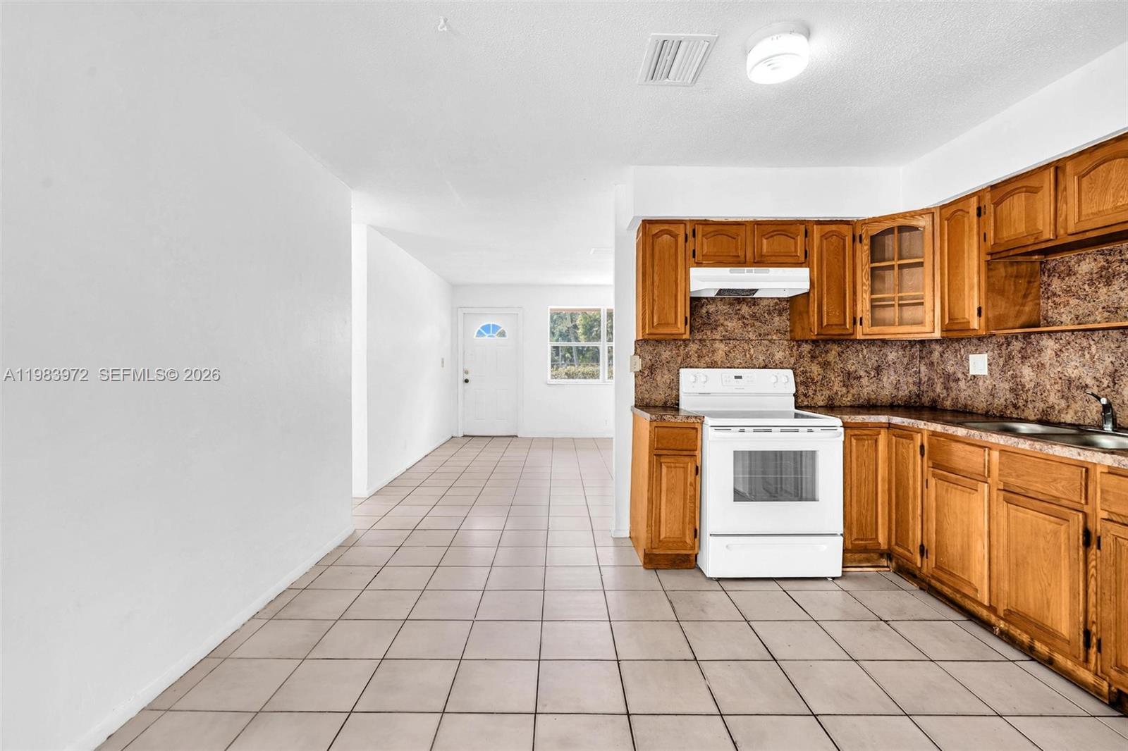   /  1942 sq. ft. $ 2026-03-16 0 Photo