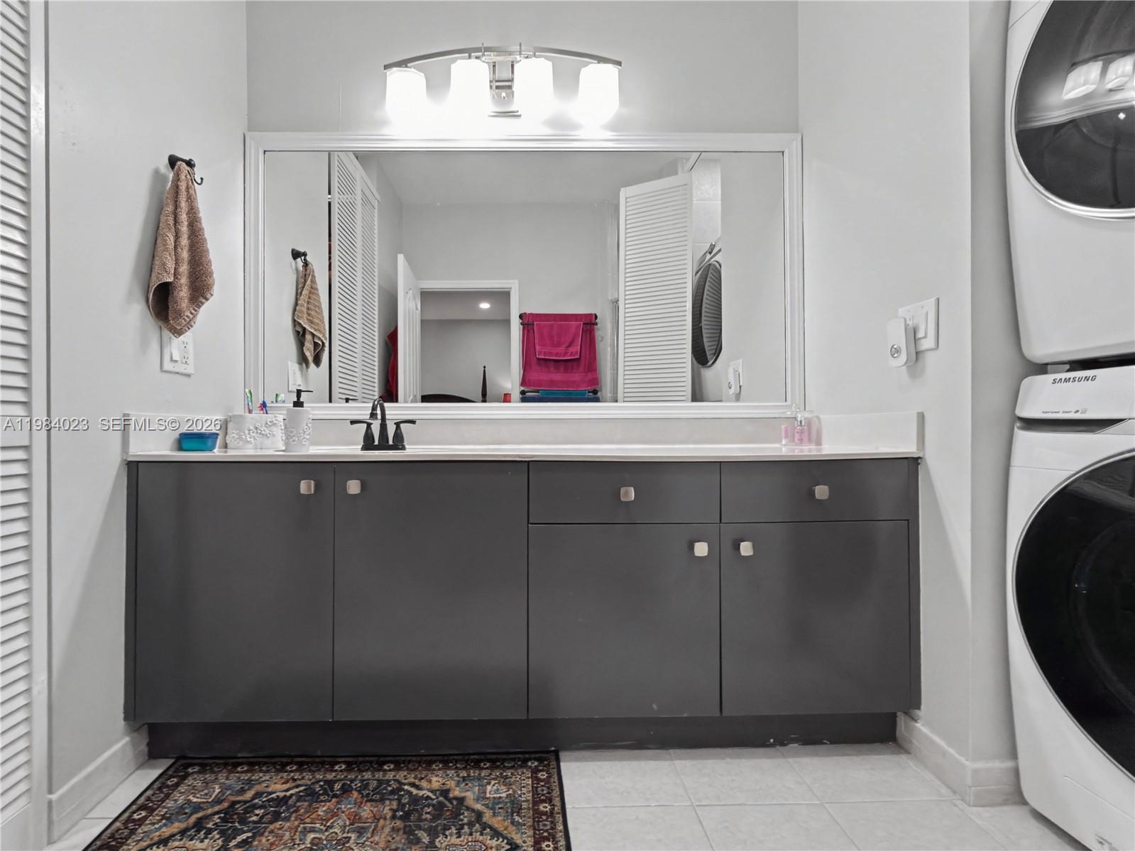 11300 4 / 3 1672 sq. ft. $ 2026-04-24 0 Photo