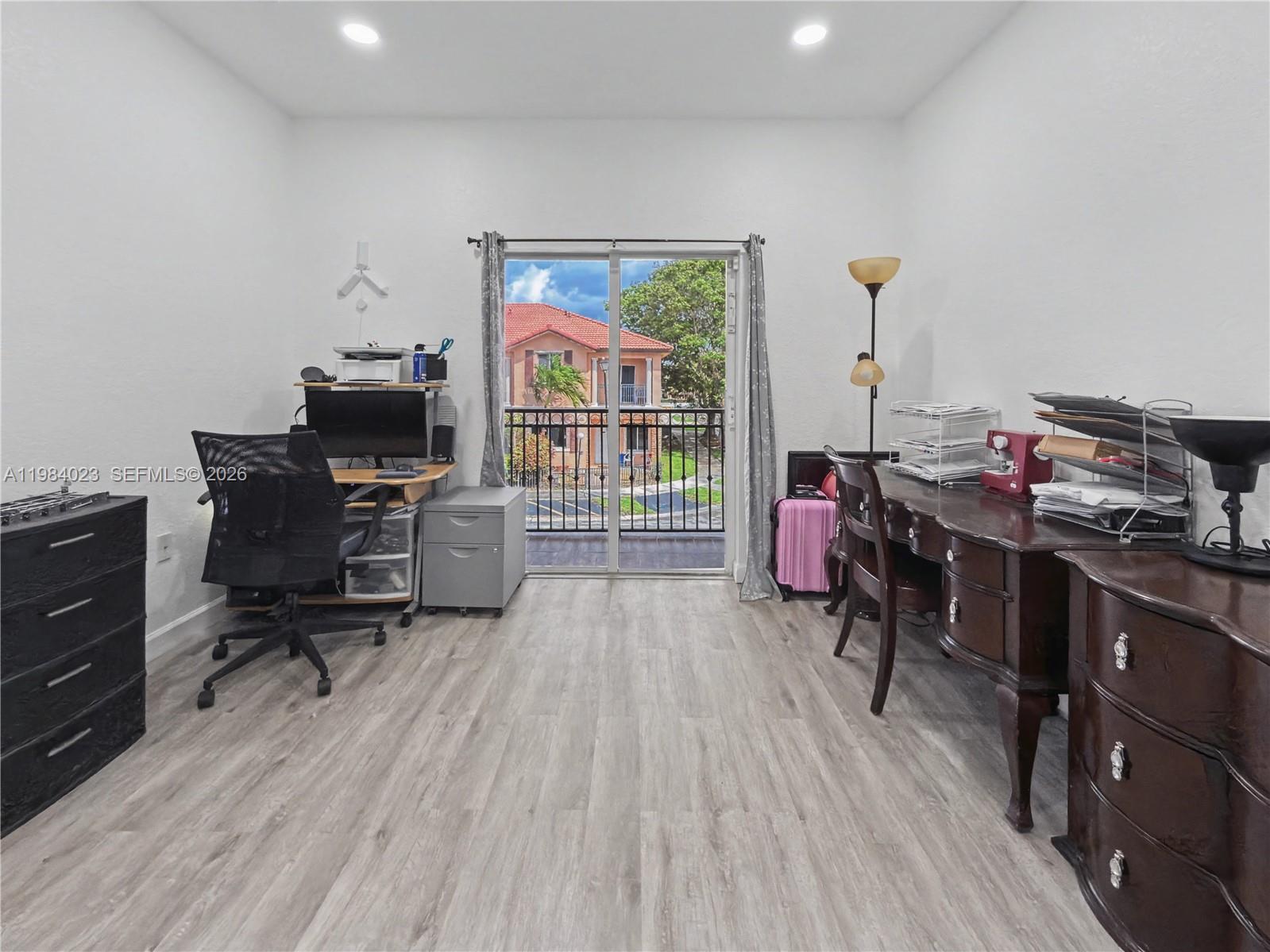 11300 4 / 3 1672 sq. ft. $ 2026-04-24 0 Photo