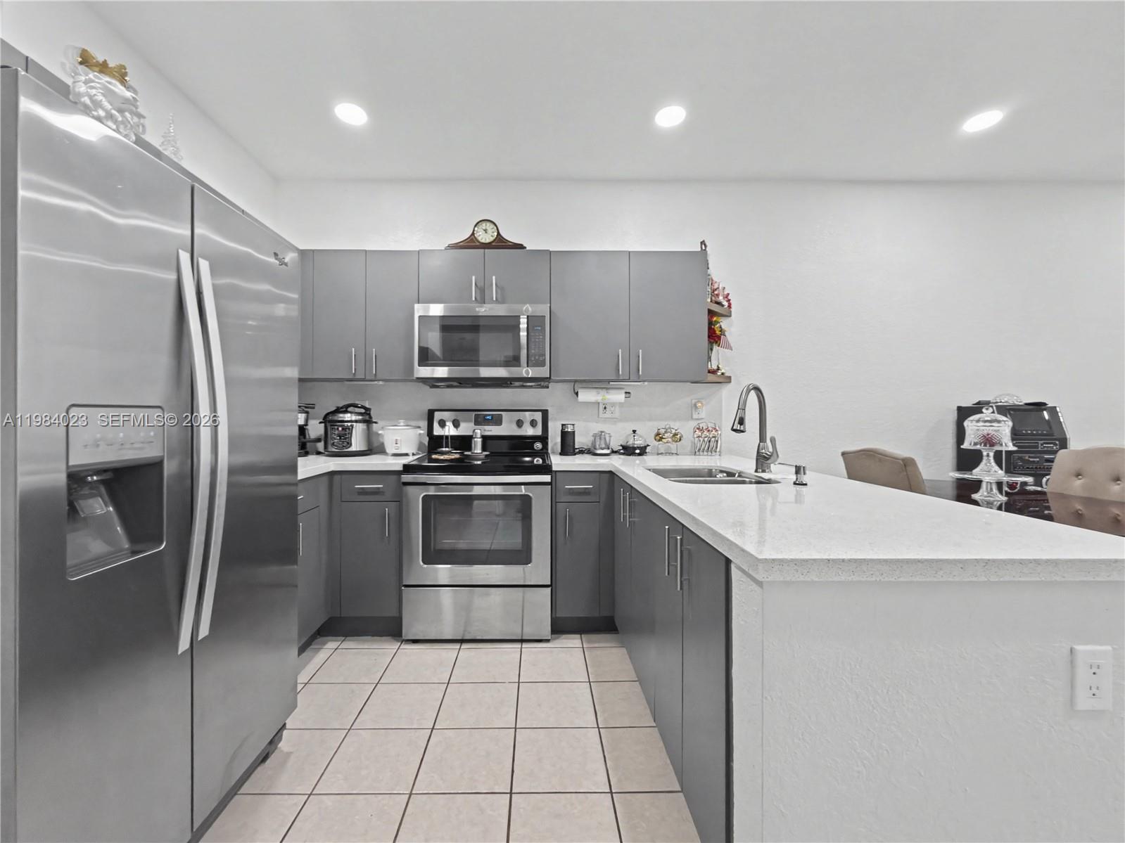 11300 4 / 3 1672 sq. ft. $ 2026-04-24 0 Photo