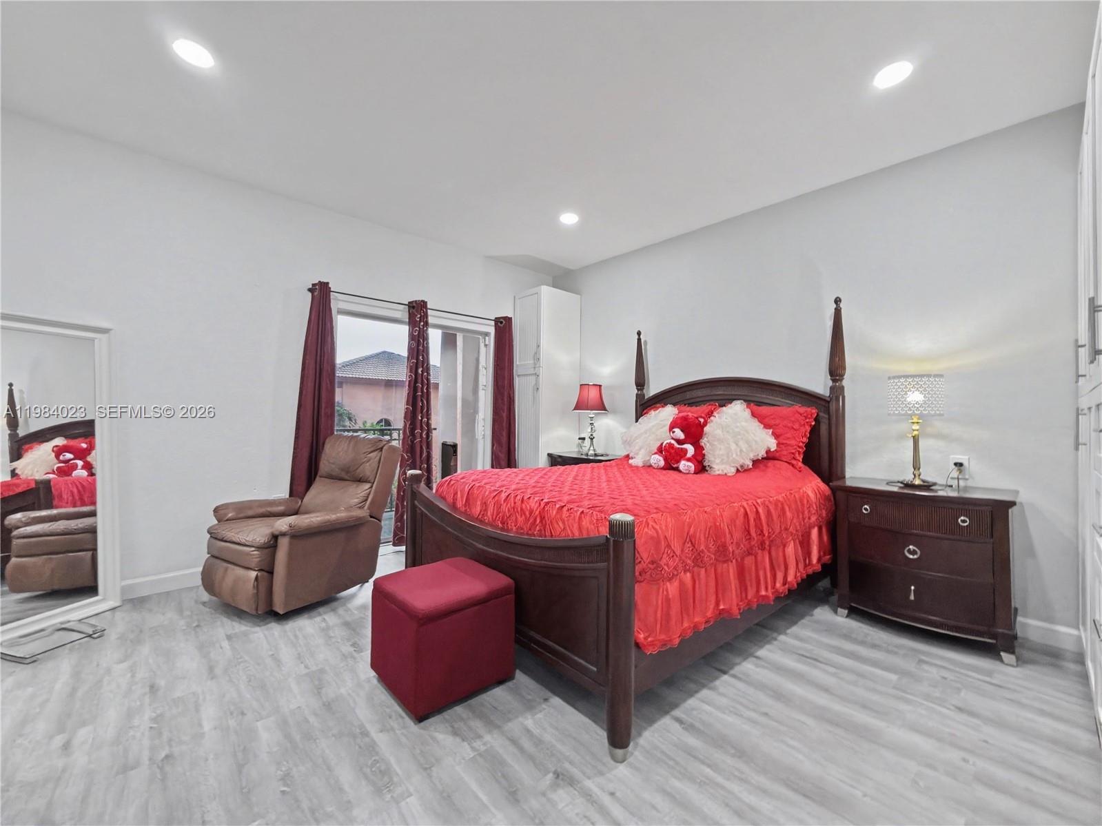11300 4 / 3 1672 sq. ft. $ 2026-04-24 0 Photo