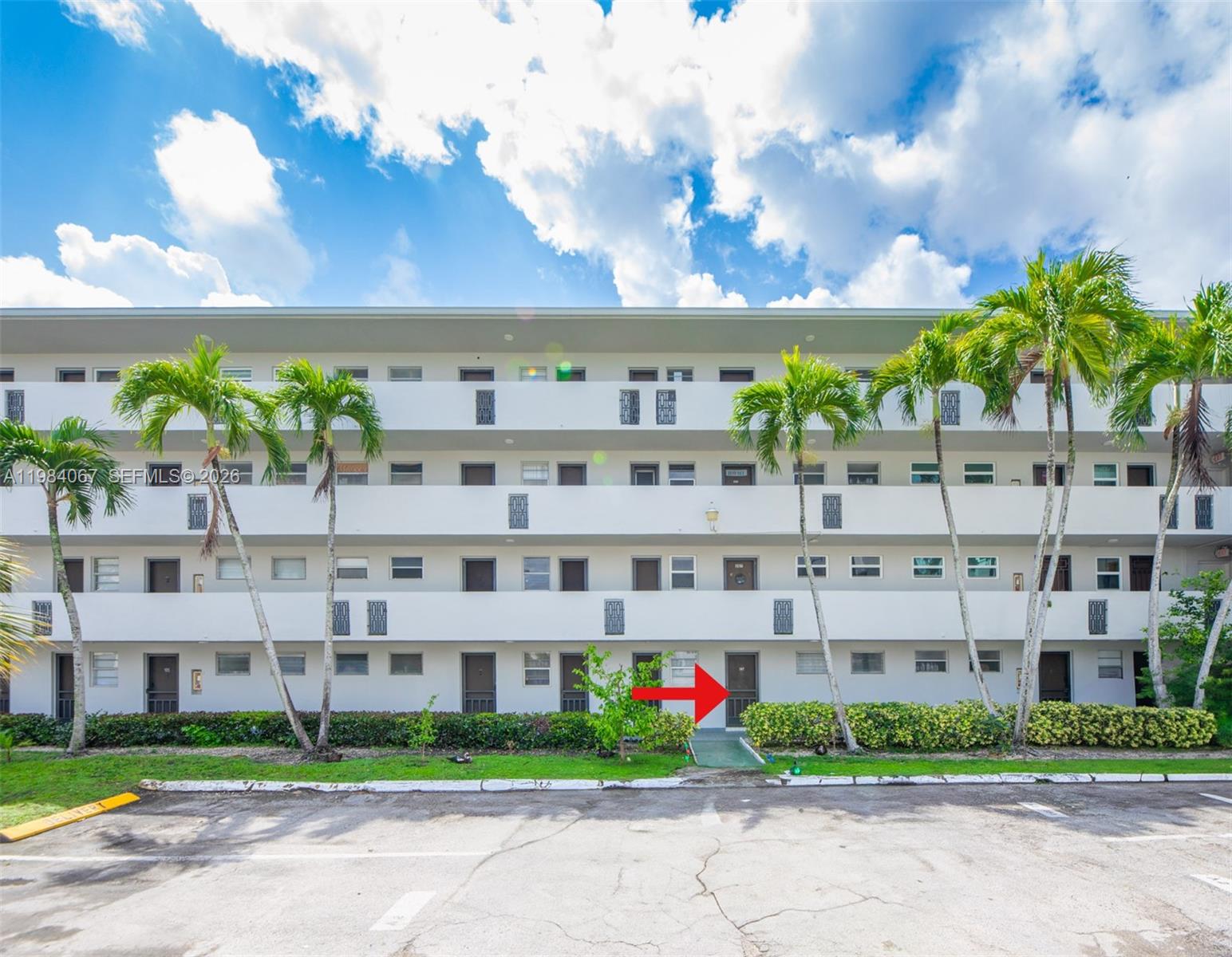 107-2 1 / 2 1036 sq. ft. $ 2026-03-16 0 Photo