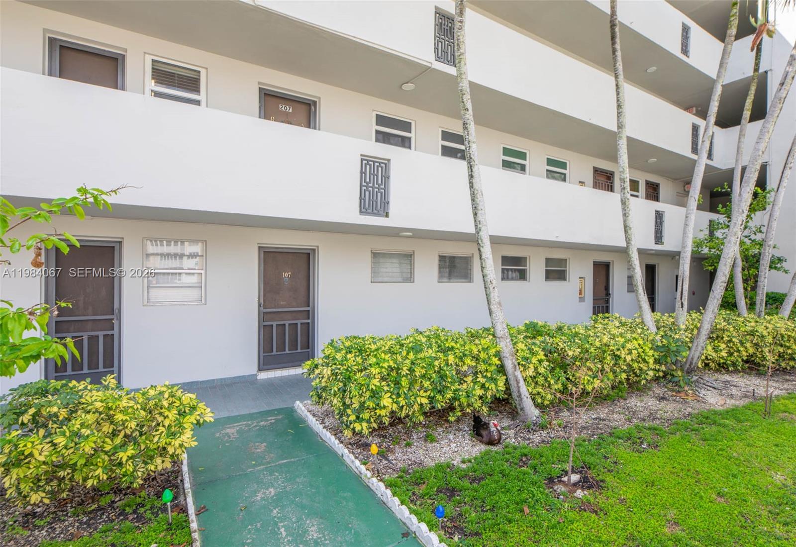 107-2 1 / 2 1036 sq. ft. $ 2026-03-16 0 Photo