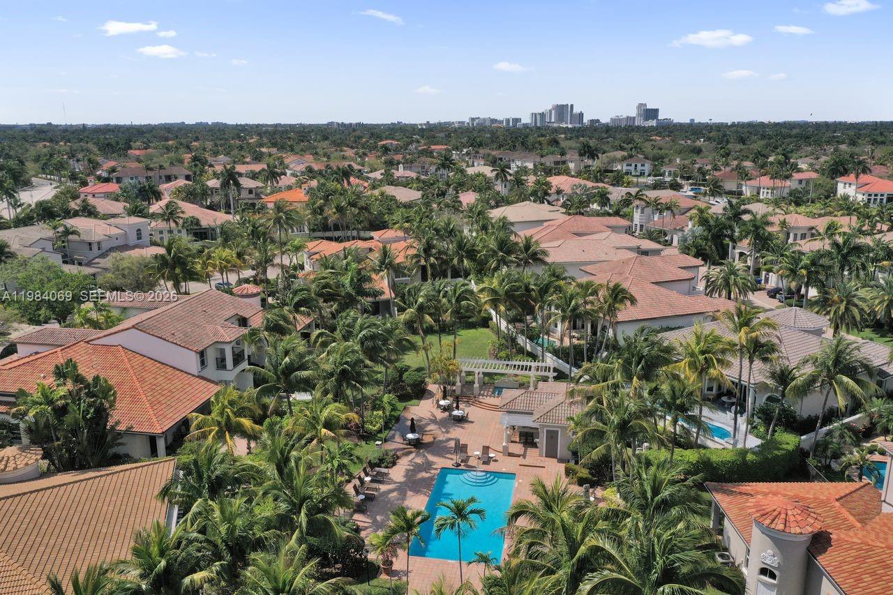 Photo of 899 Spinnaker Dr W (899), Hollywood, Florida, 33019 -