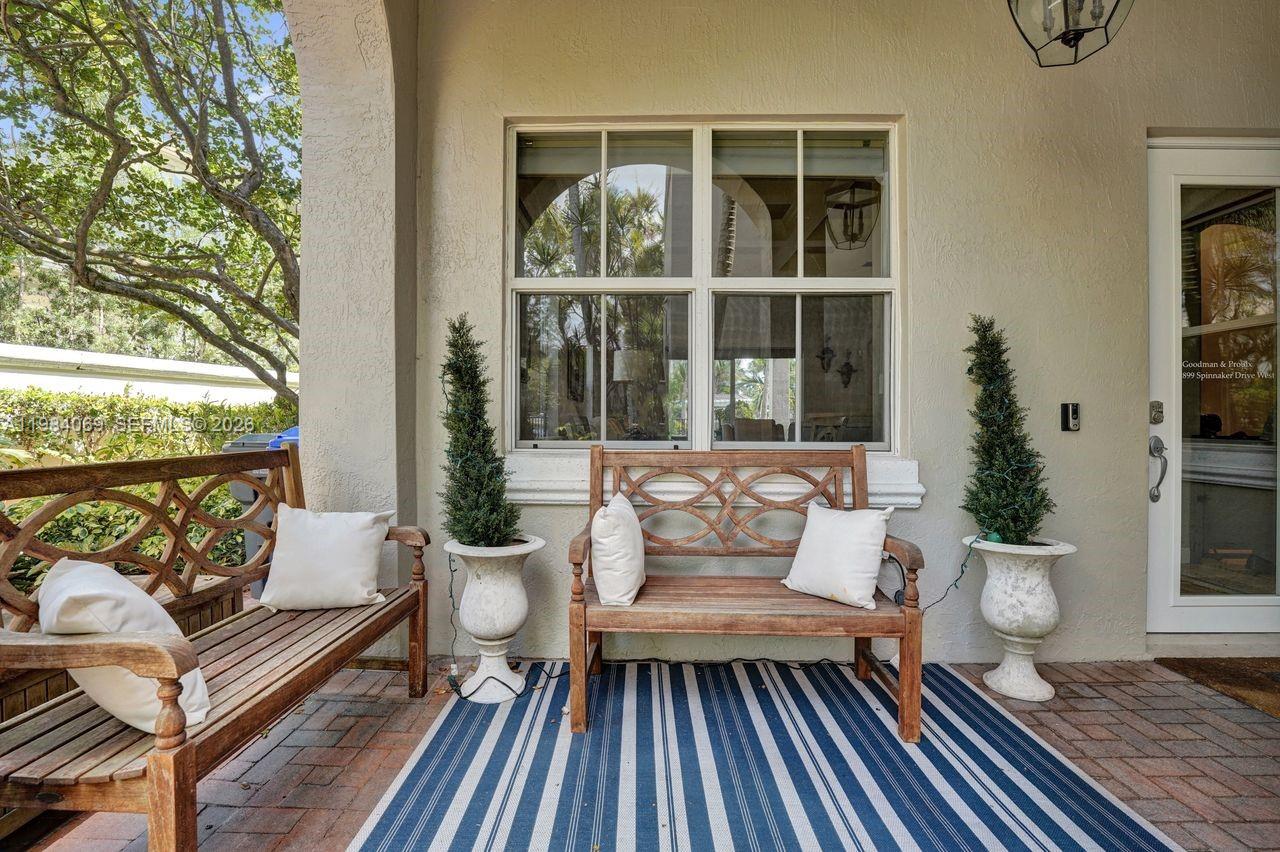 Photo of 899 Spinnaker Dr W (899), Hollywood, Florida, 33019 -