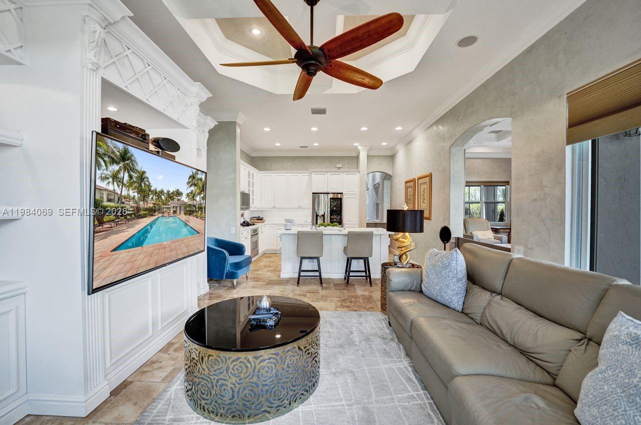 Photo of 899 Spinnaker Dr W (899), Hollywood, Florida, 33019 -