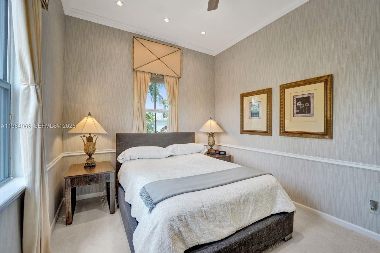 Photo of 899 Spinnaker Dr W (899), Hollywood, Florida, 33019 -