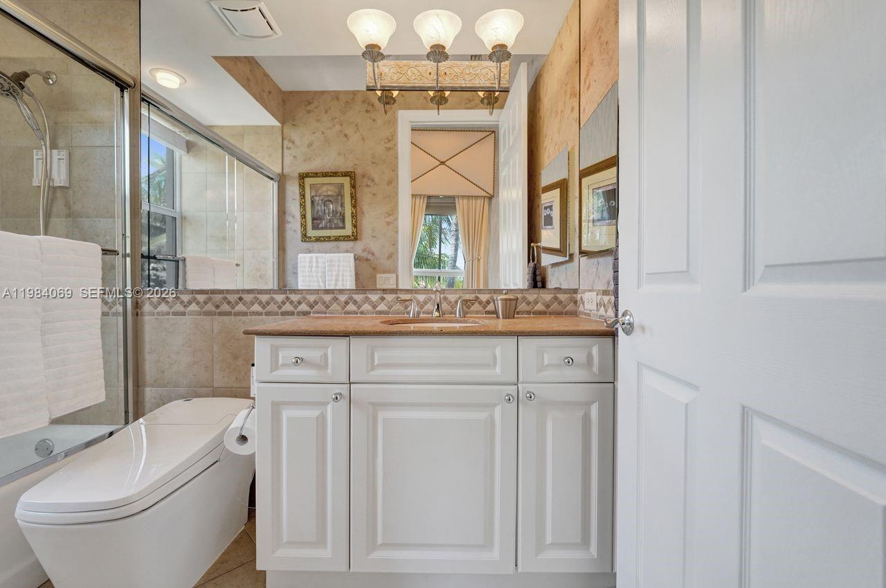 Photo of 899 Spinnaker Dr W (899), Hollywood, Florida, 33019 -