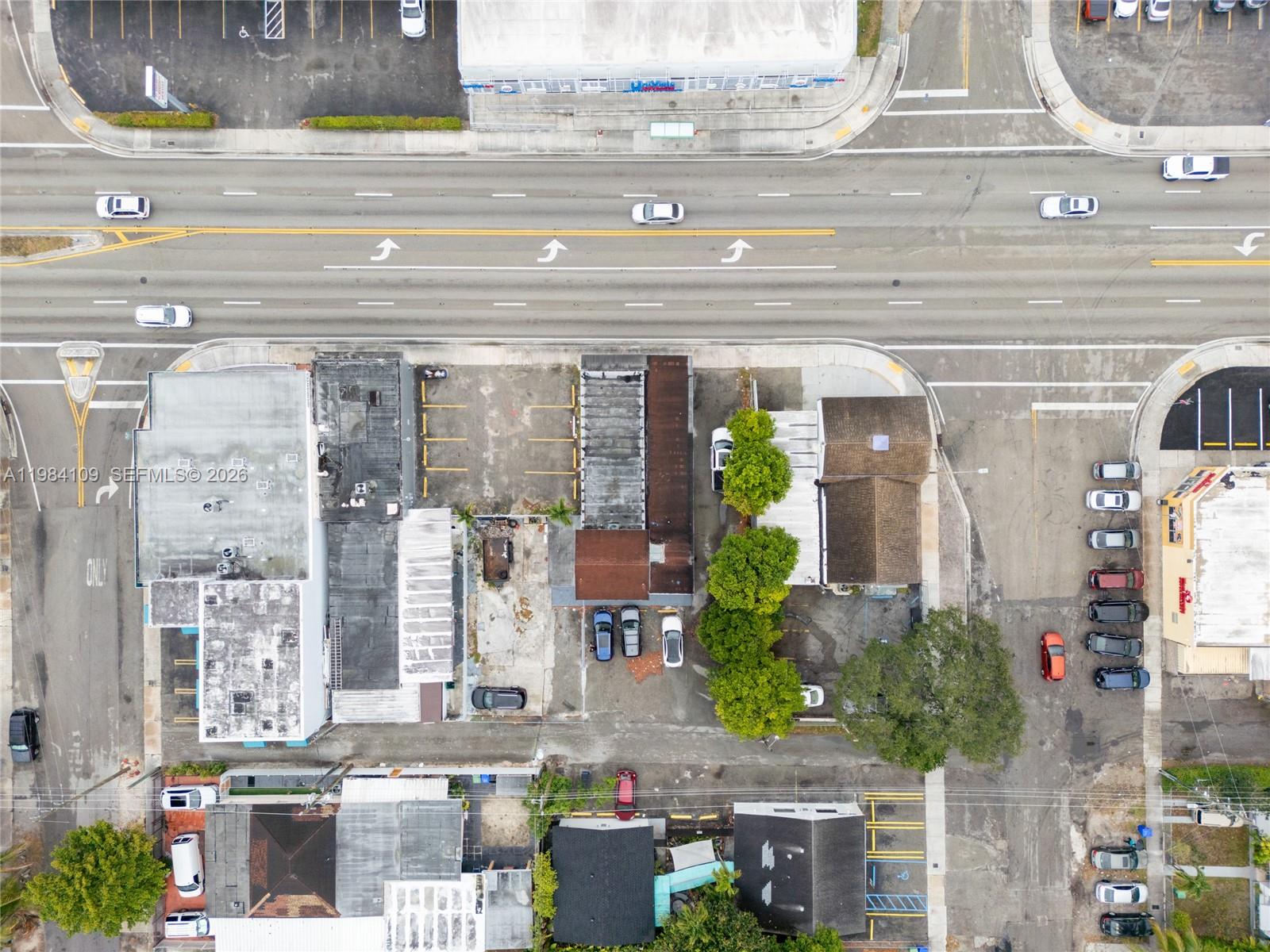 5810  /   кв.футов $ 2026-03-17 0 Фото