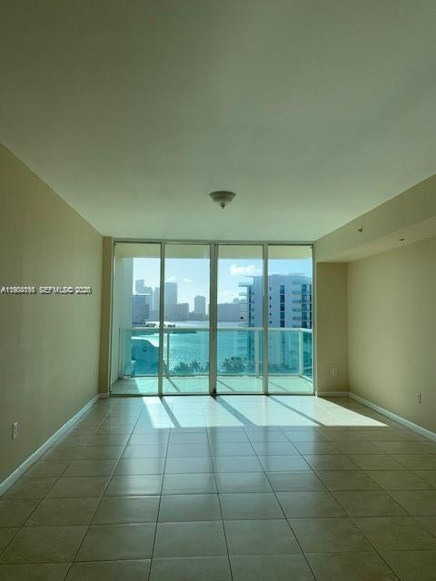 Photo of 3330 190th St #1018, Aventura, Florida, 33180 -