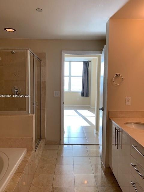 Photo of 3330 190th St #1018, Aventura, Florida, 33180 -