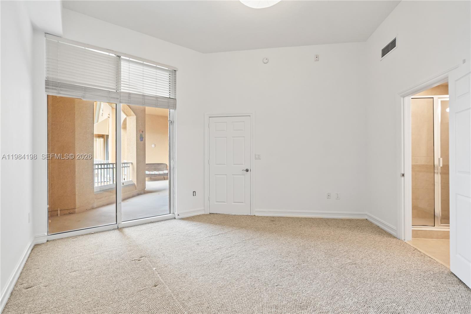 Photo of 3001 185th St  #716, Aventura, Florida, 33180 - Second bedroom