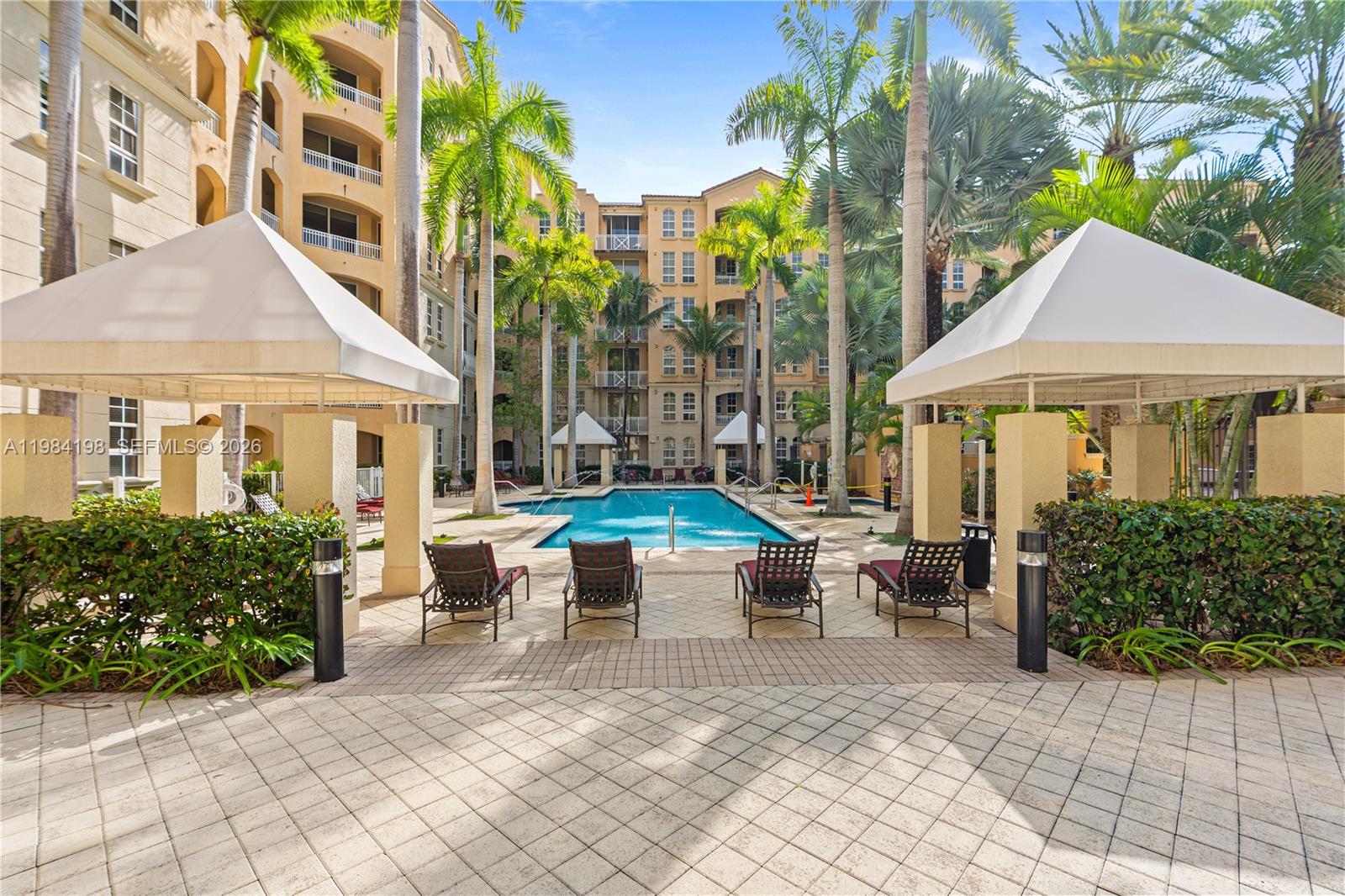 Photo of 3001 185th St  #716, Aventura, Florida, 33180 - 