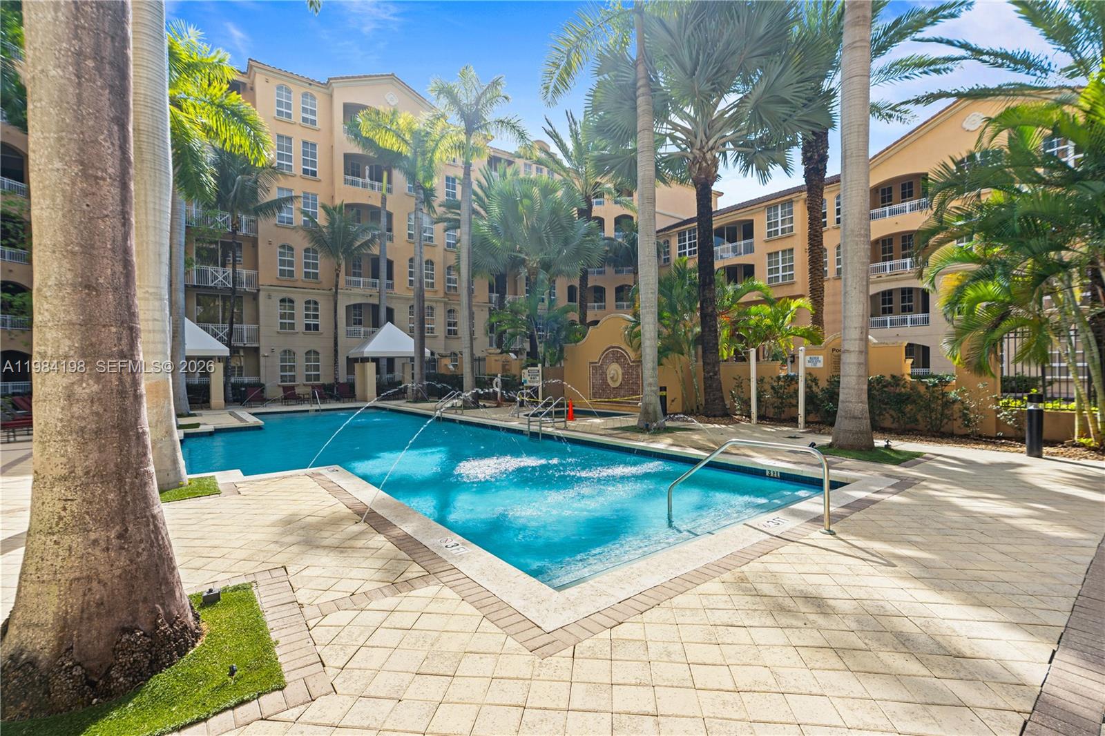 Photo of 3001 185th St  #716, Aventura, Florida, 33180 - 