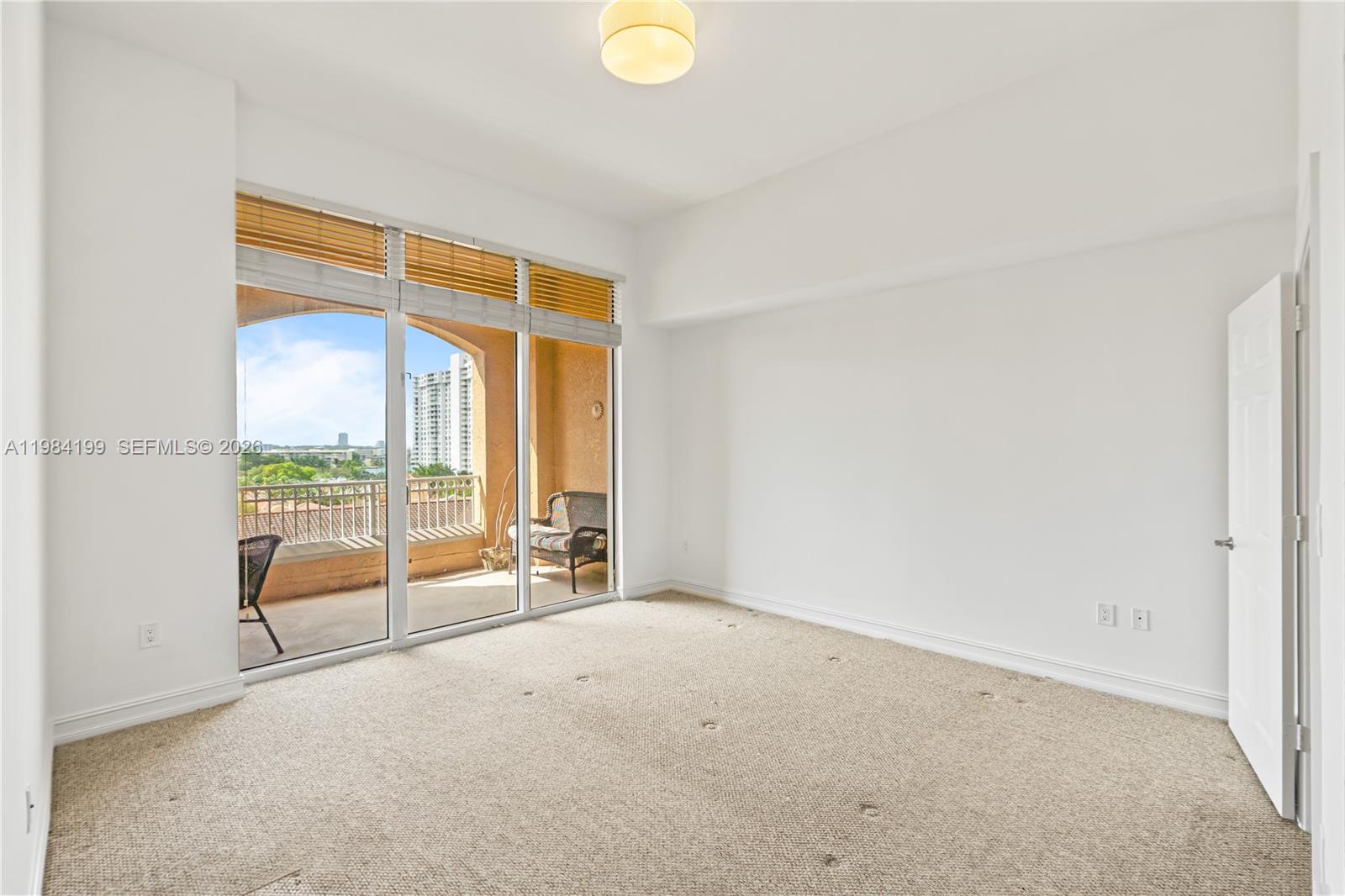 Photo of 3001 185th St  #716, Aventura, Florida, 33180 - 