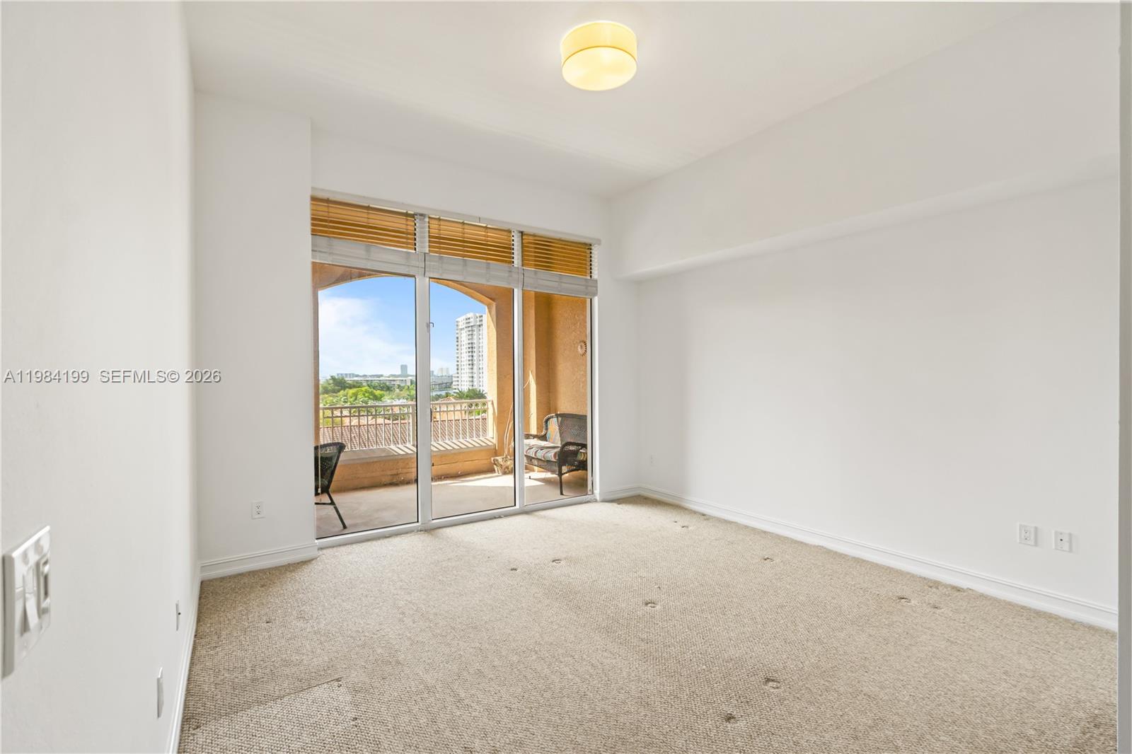 Photo of 3001 185th St  #716, Aventura, Florida, 33180 - 