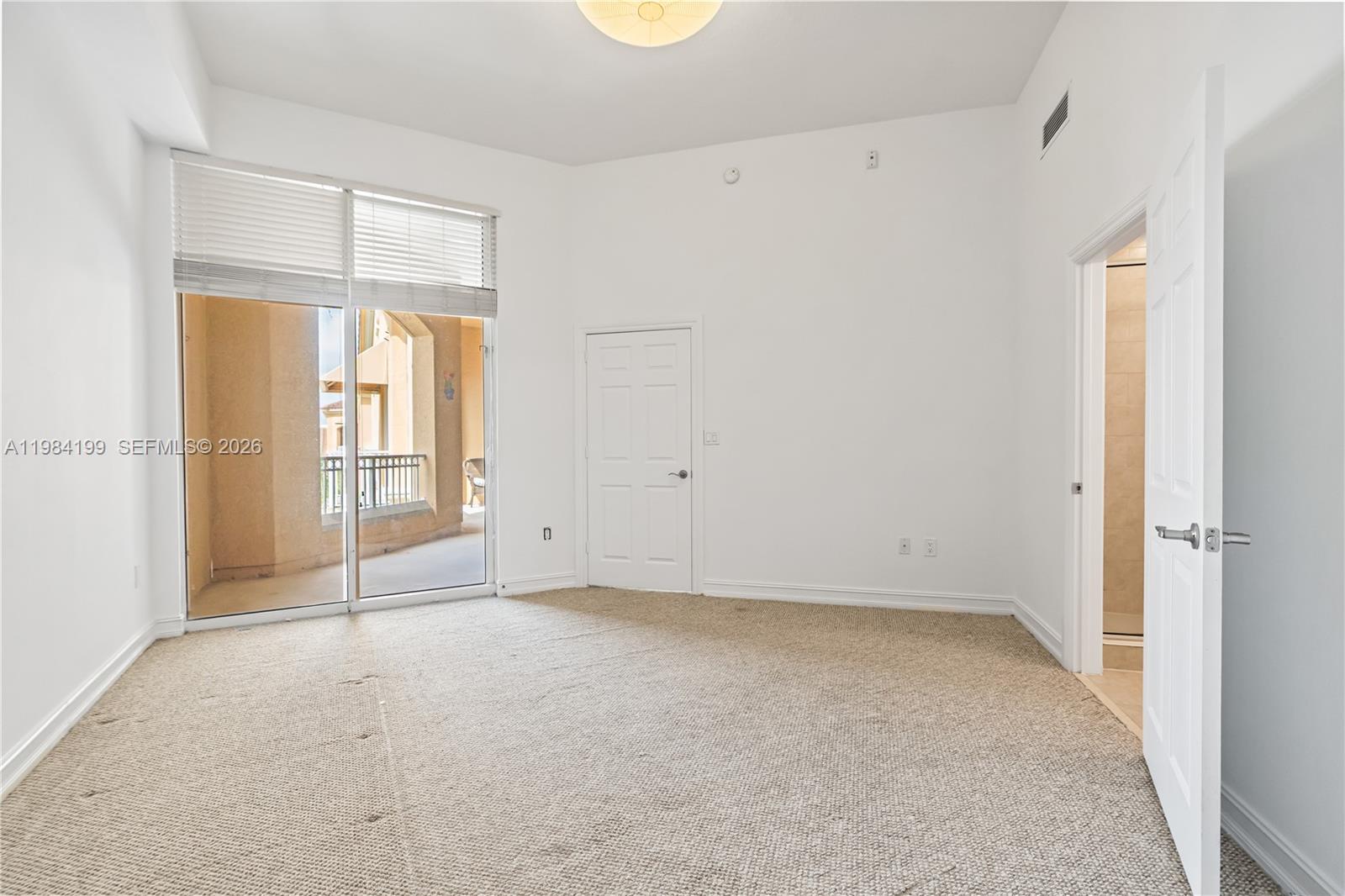 Photo of 3001 185th St  #716, Aventura, Florida, 33180 - 