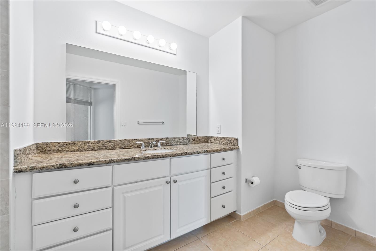 Photo of 3001 185th St  #716, Aventura, Florida, 33180 - 