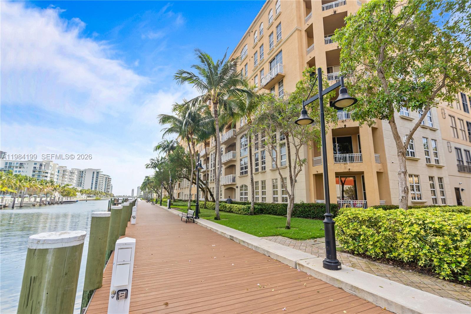 Photo of 3001 185th St  #716, Aventura, Florida, 33180 - 