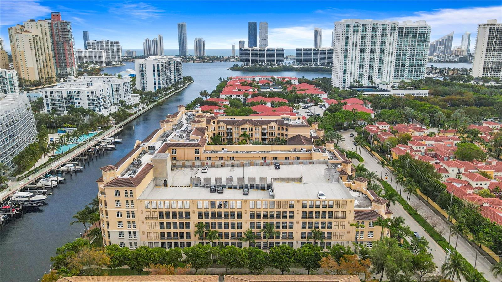 Photo of 3001 185th St  #716, Aventura, Florida, 33180 - 