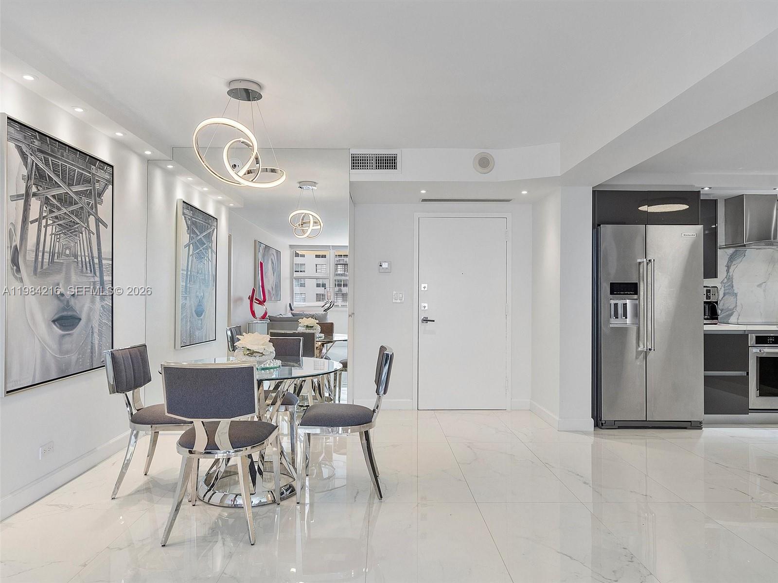 511 2 / 2 1087 кв.футов $ 2026-03-17 0 Фото