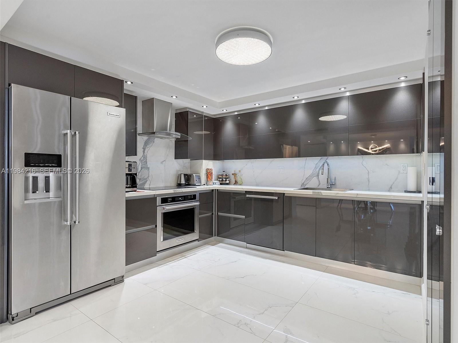 511 2 / 2 1087 кв.футов $ 2026-03-17 0 Фото