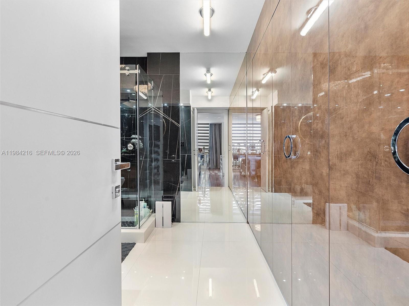 511 2 / 2 1087 кв.футов $ 2026-03-17 0 Фото