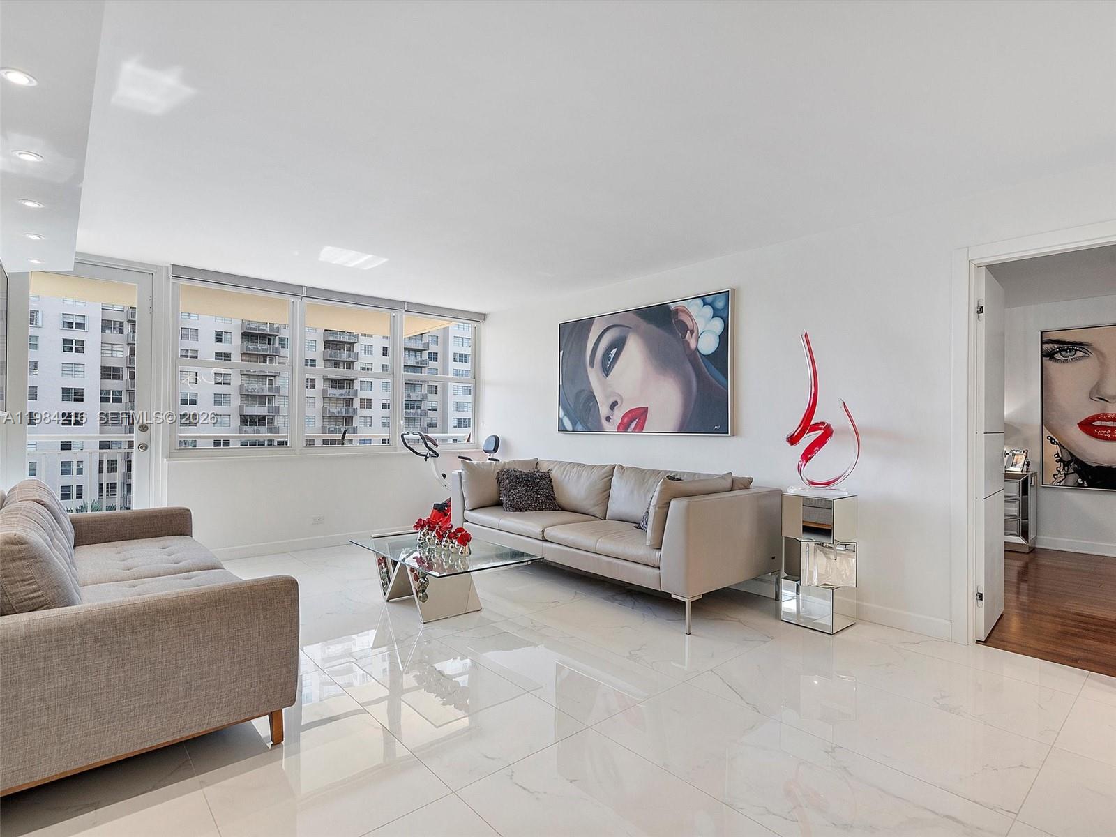 511 2 / 2 1087 кв.футов $ 2026-03-17 0 Фото