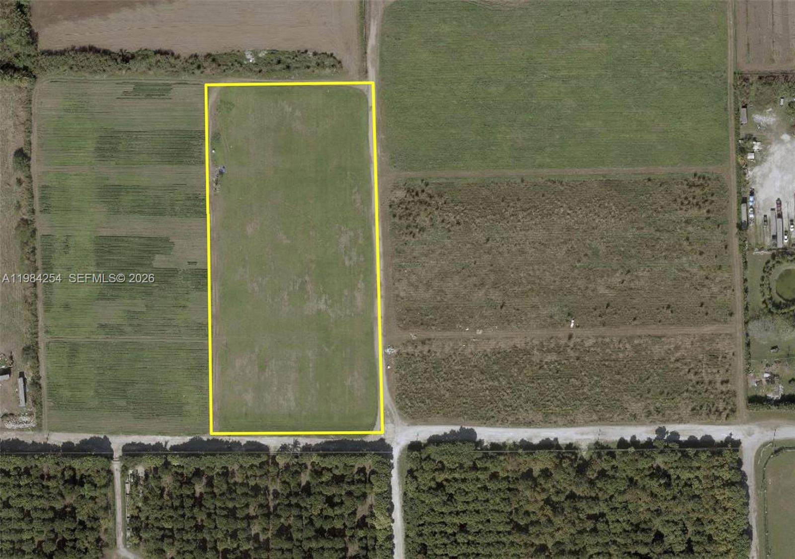   /   sq. ft. $ 2026-03-17 0 foto