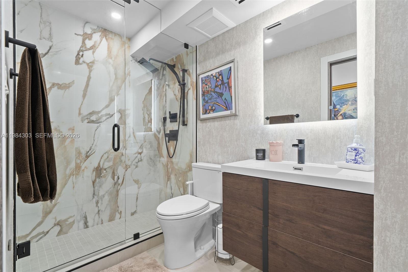 2319 3 / 3 2262 sq. ft. $ 2026-03-17 0 Photo