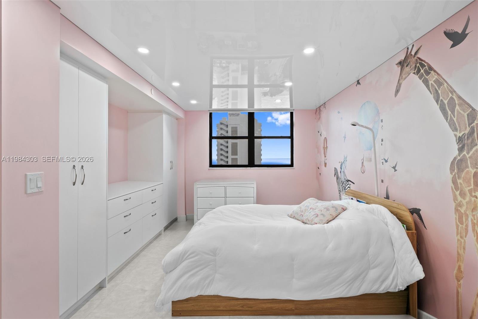 2319 3 / 3 2262 sq. ft. $ 2026-03-17 0 Photo