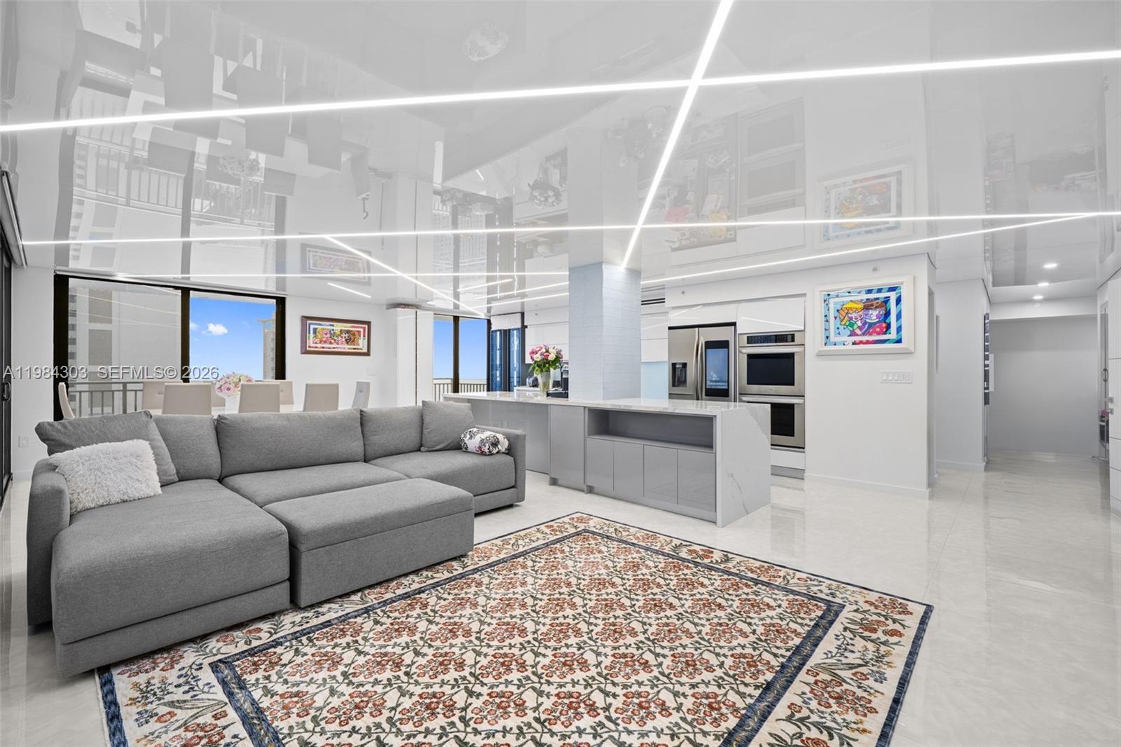 2319 3 / 3 2262 sq. ft. $ 2026-03-17 0 Photo