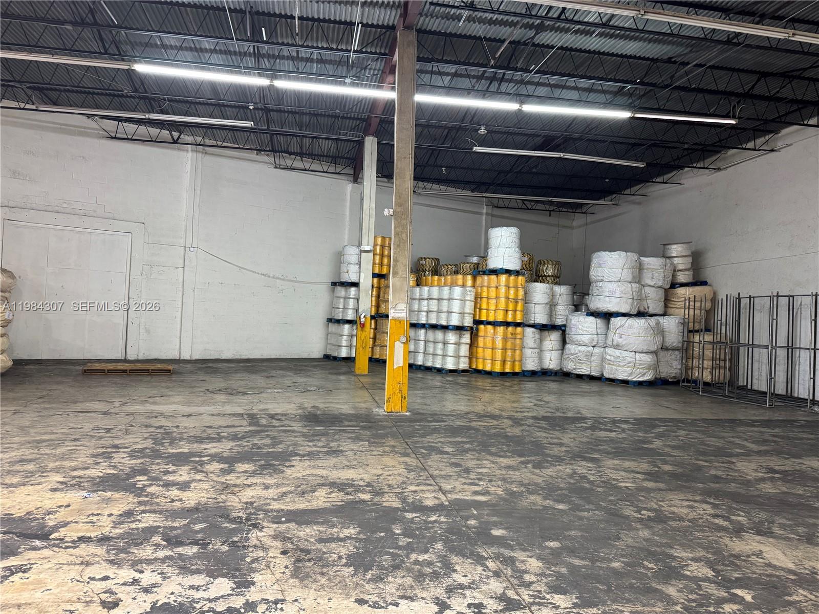 7166  /   sq. ft. $ 2026-03-17 0 Photo