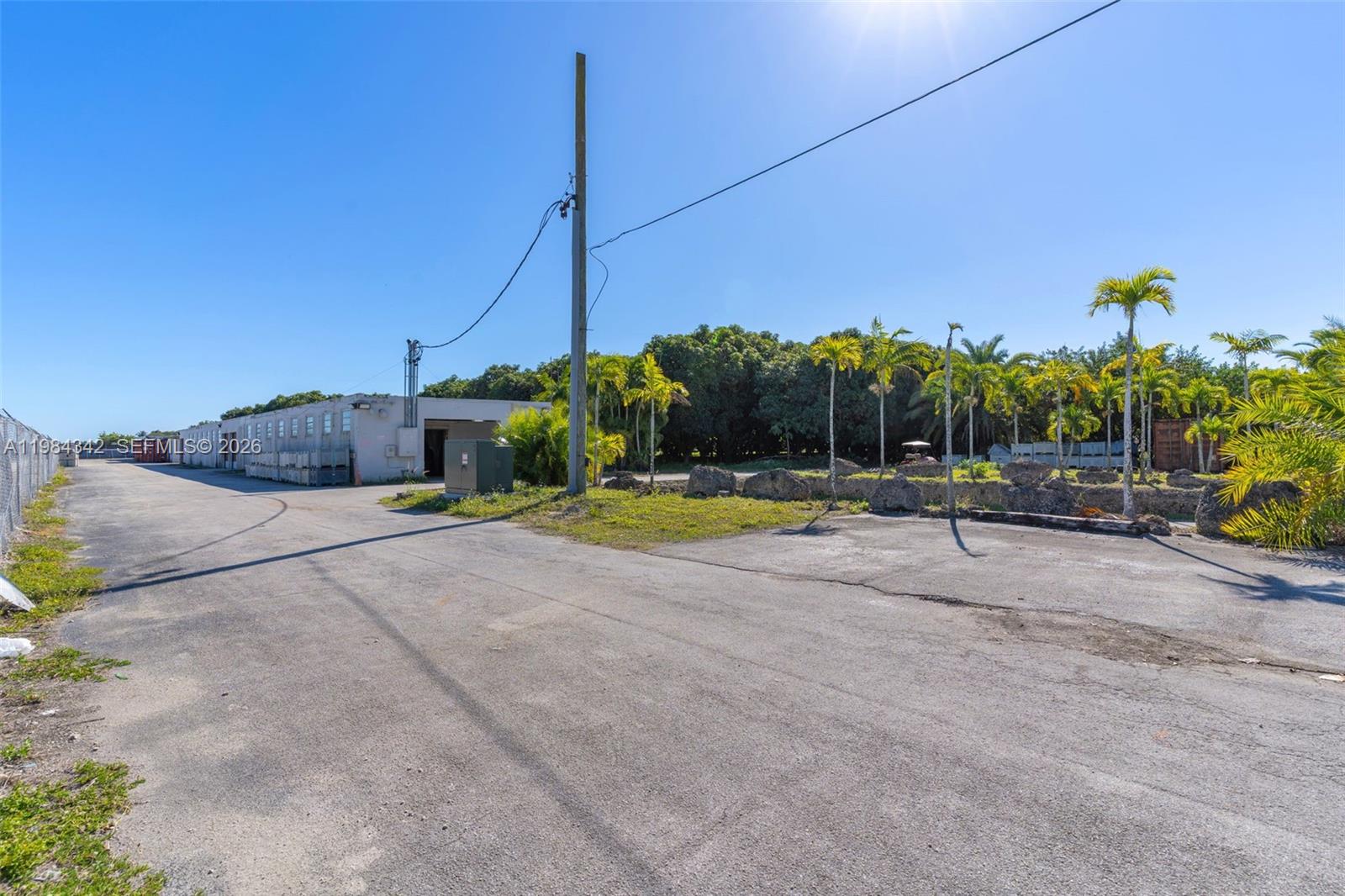   /   sq. ft. $ 2026-03-17 0 Photo