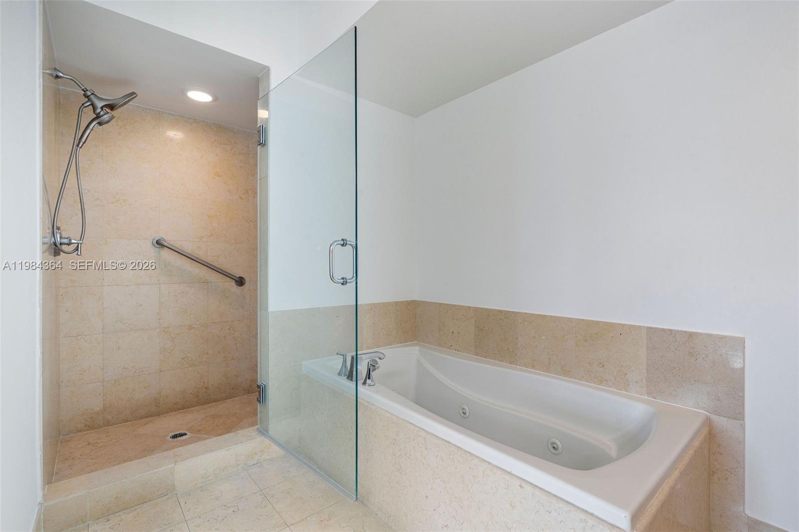 Photo of 20000 Country Club Dr  #1109, Aventura, Florida, 33180 - 