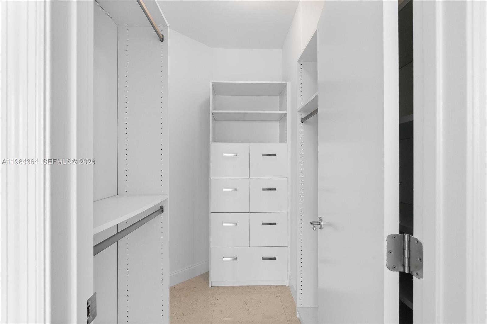 Photo of 20000 Country Club Dr  #1109, Aventura, Florida, 33180 - 