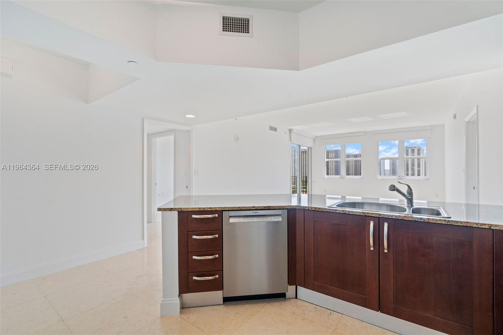 Photo of 20000 Country Club Dr  #1109, Aventura, Florida, 33180 - 