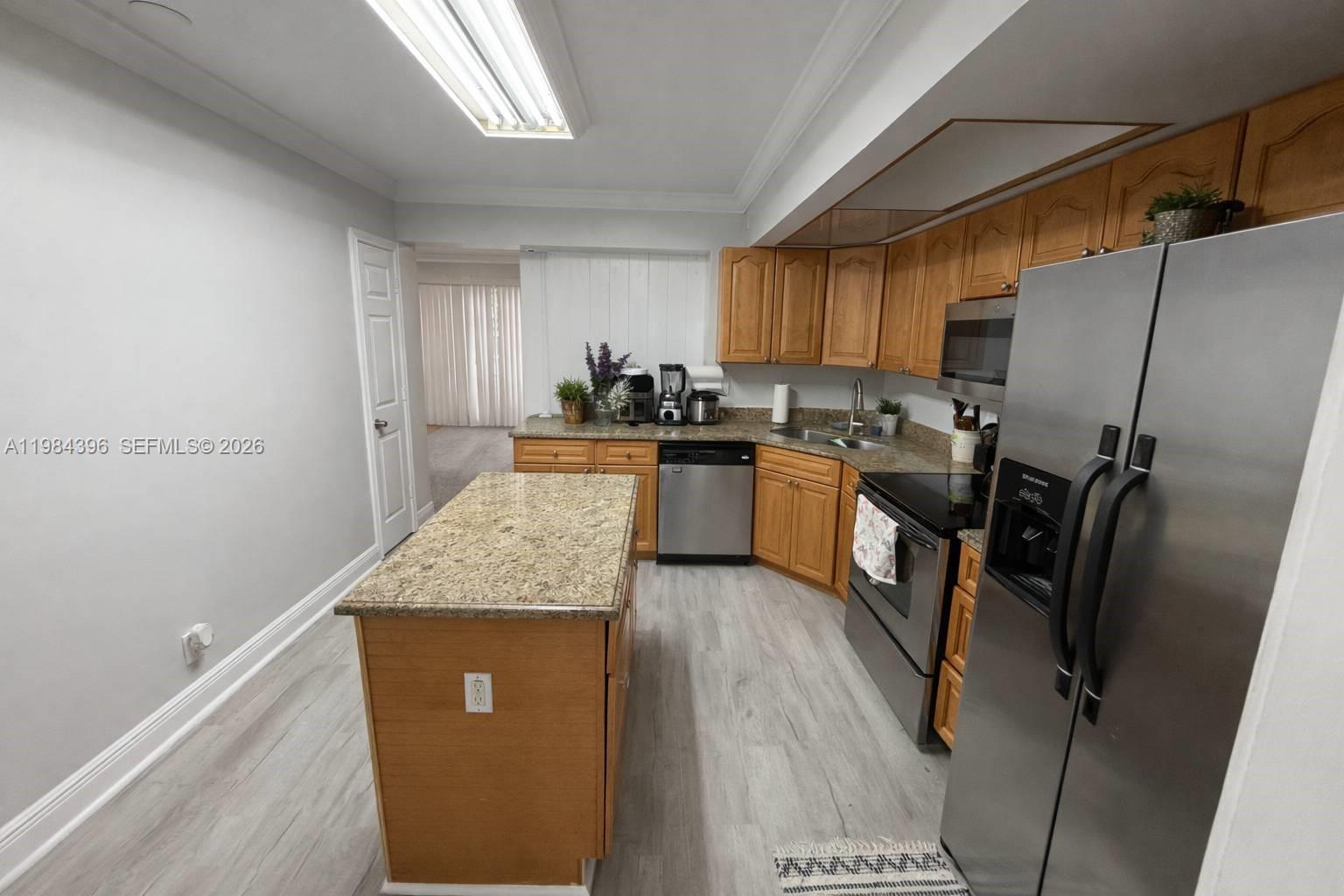   /  2582 sq. ft. $ 2026-03-17 0 foto