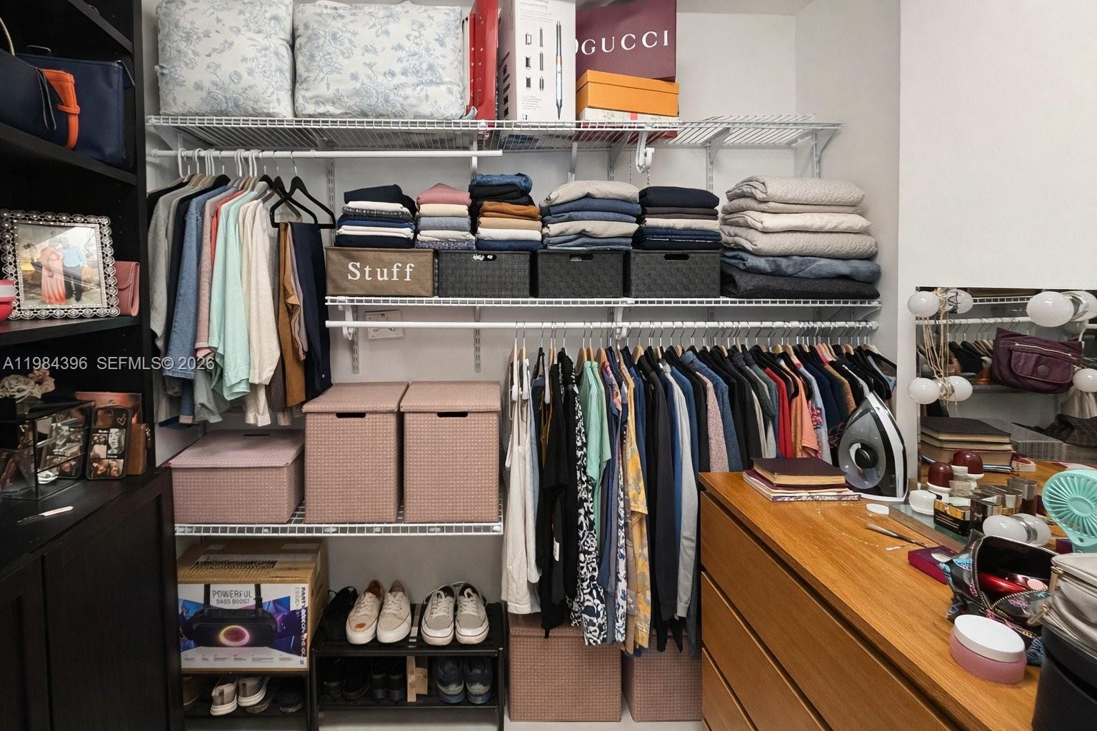   /  2582 sq. ft. $ 2026-03-17 0 foto