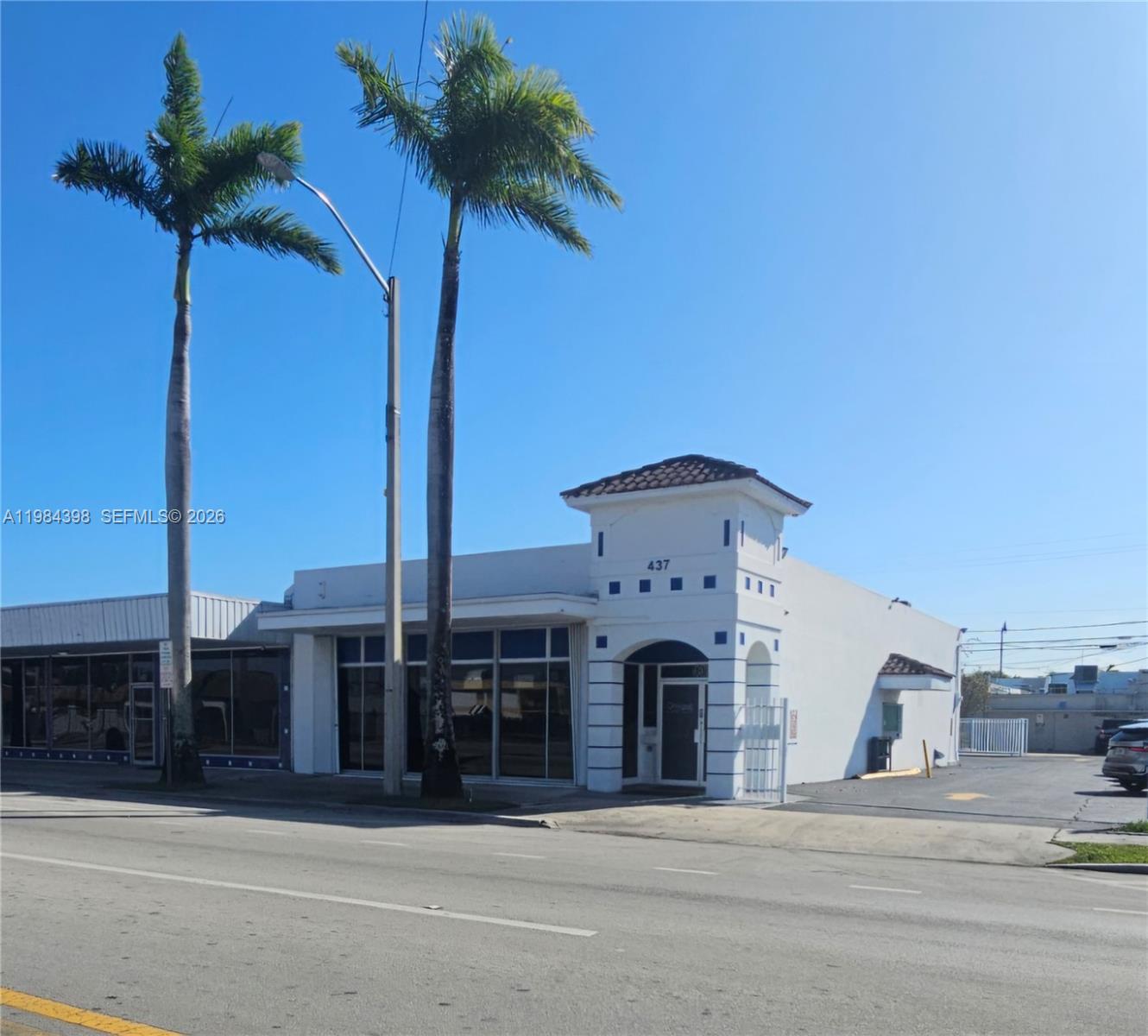   /   sq. ft. $ 2026-03-19 0 foto