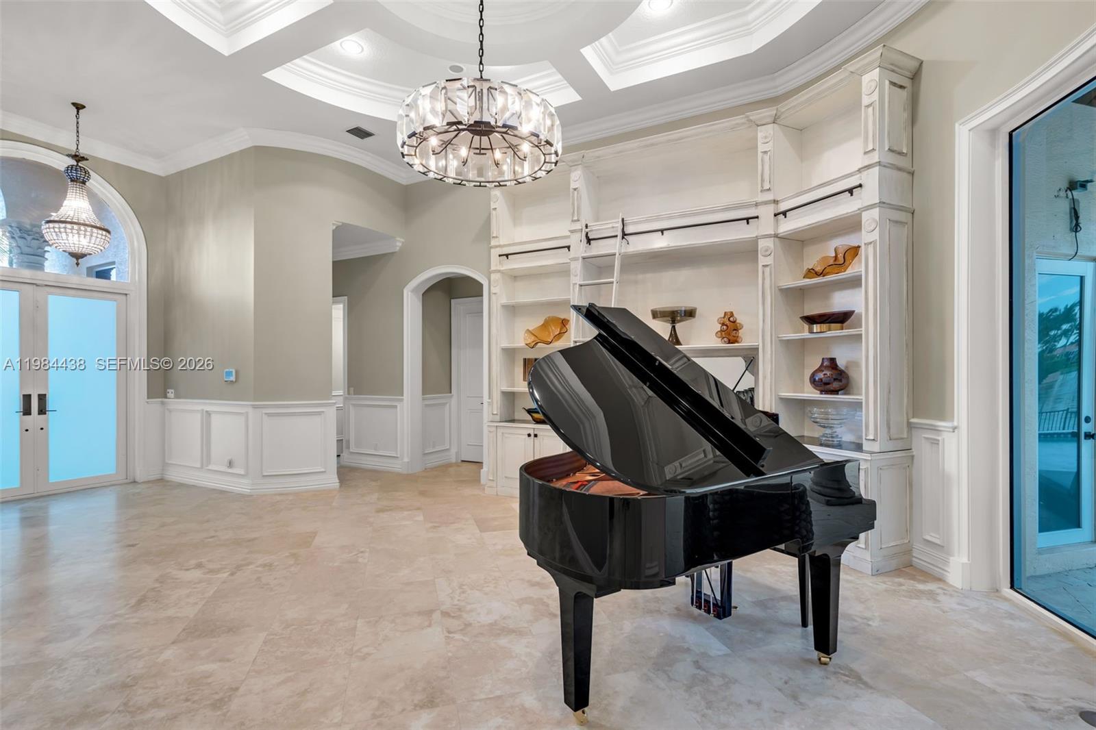 See details 10291 5 / 7 4452 sq. ft. $ 2026-09-28 0 Photo