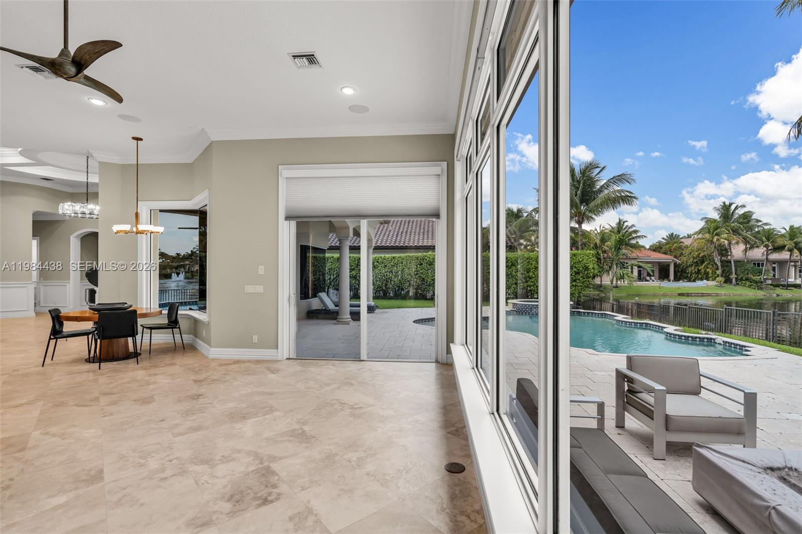 See details 10291 5 / 7 4452 sq. ft. $ 2026-09-28 0 Photo