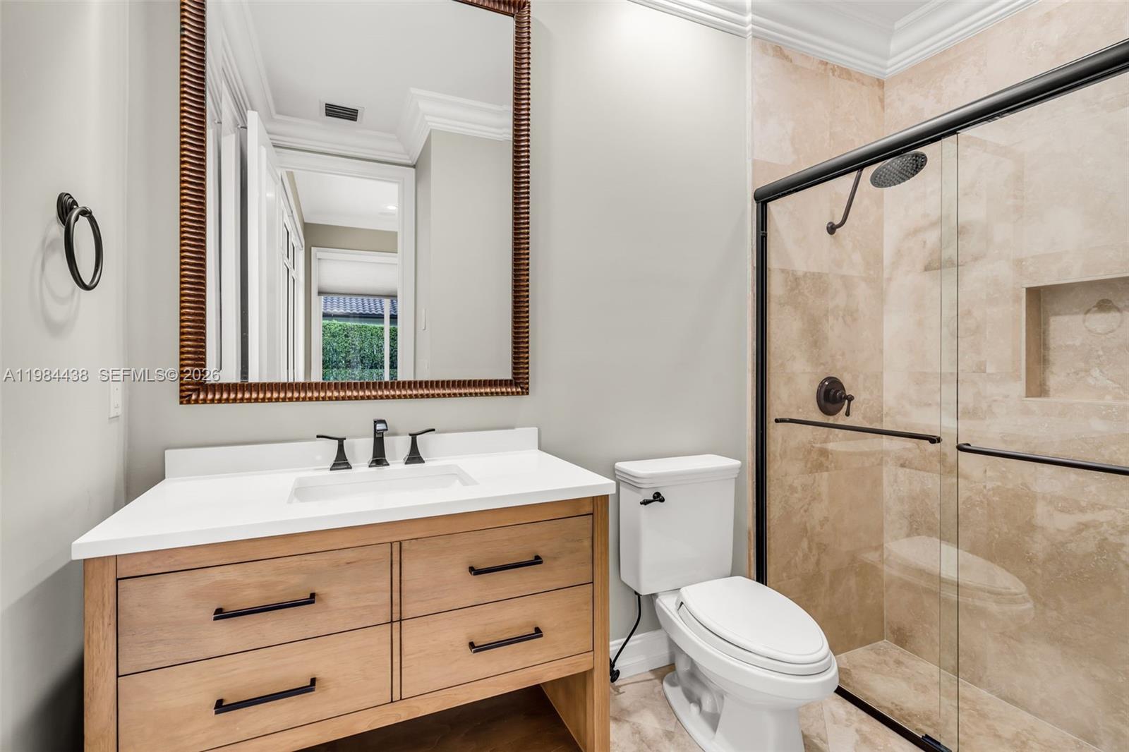 See details 10291 5 / 7 4452 sq. ft. $ 2026-09-28 0 Photo