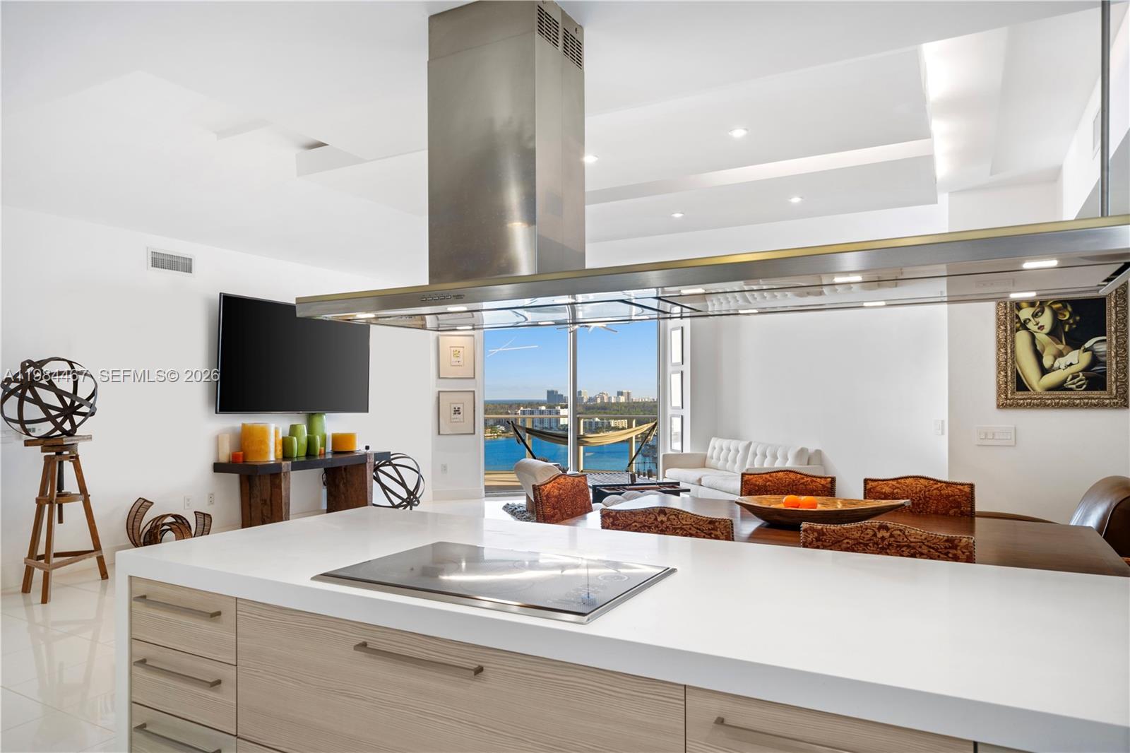 Photo of 17301 Biscayne Blvd  #1803, North Miami Beach, Florida, 33160 - 