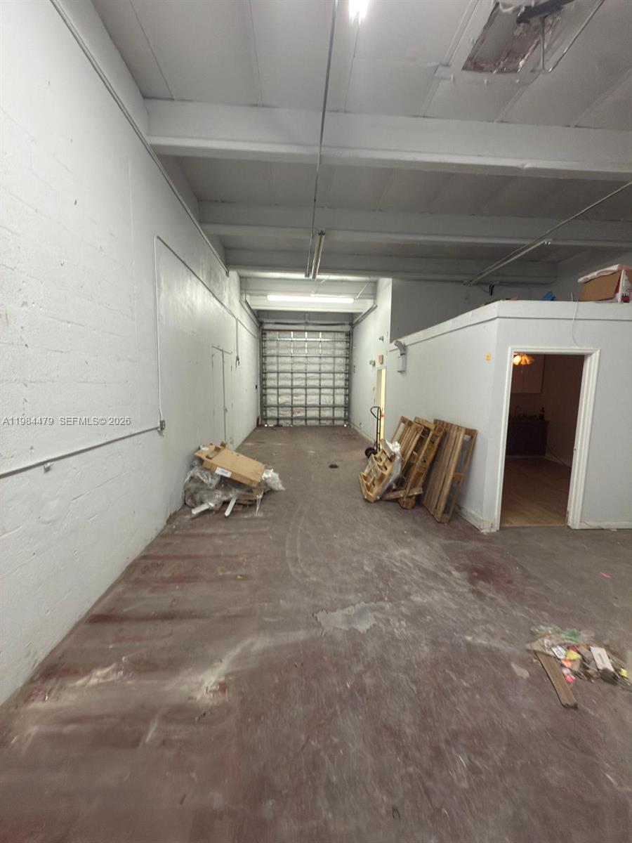 4811  /   sq. ft. $ 2026-03-17 0 Photo