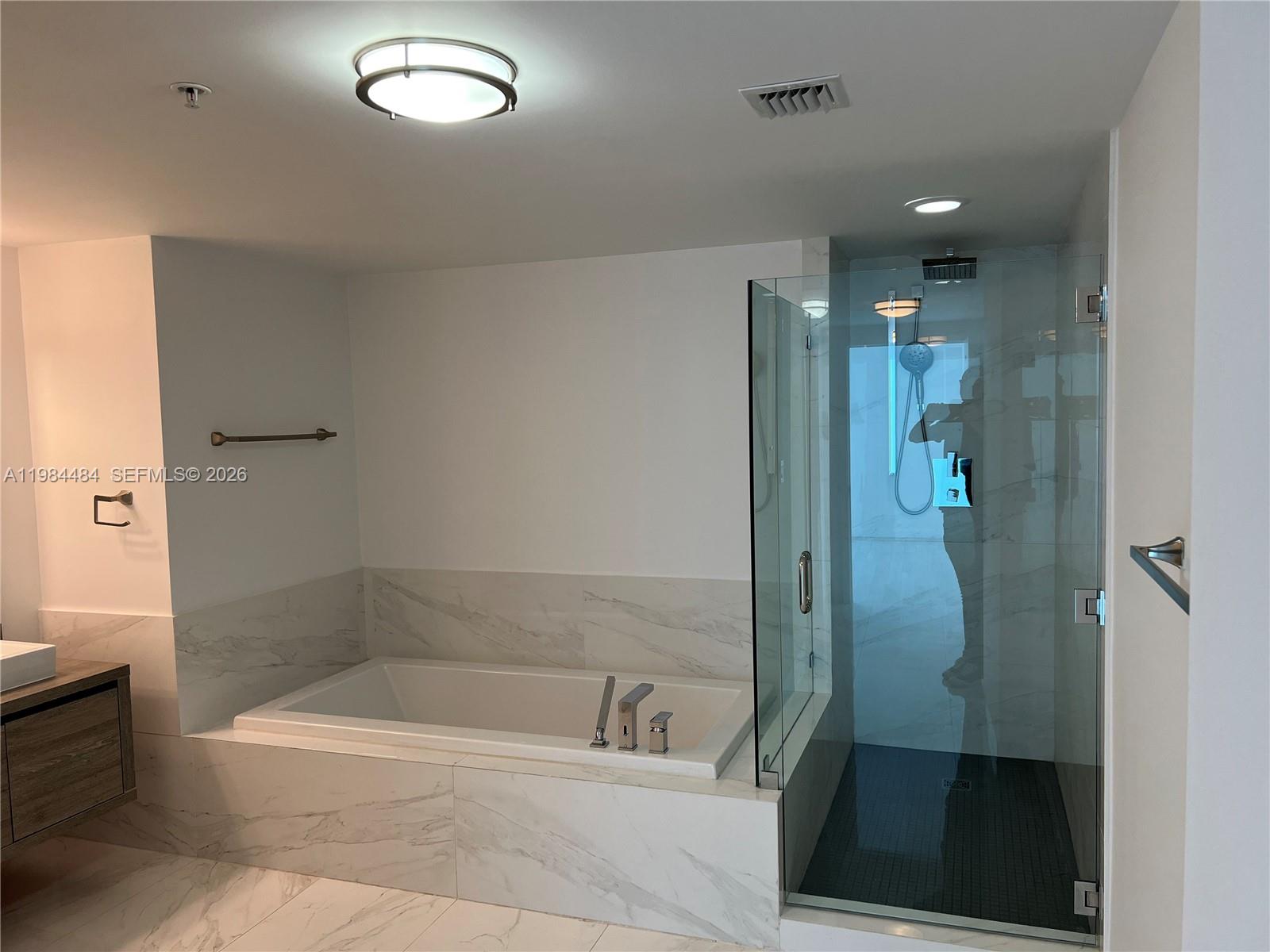 Photo of 400 Sunny Isles Blvd  #1105, Sunny Isles Beach, Florida, 33160 - 