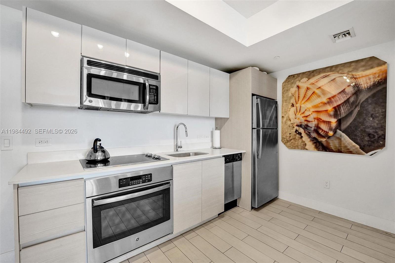 Photo of 2602 Hallandale Beach Blvd #R906, Hallandale Beach, Florida, 33009 -